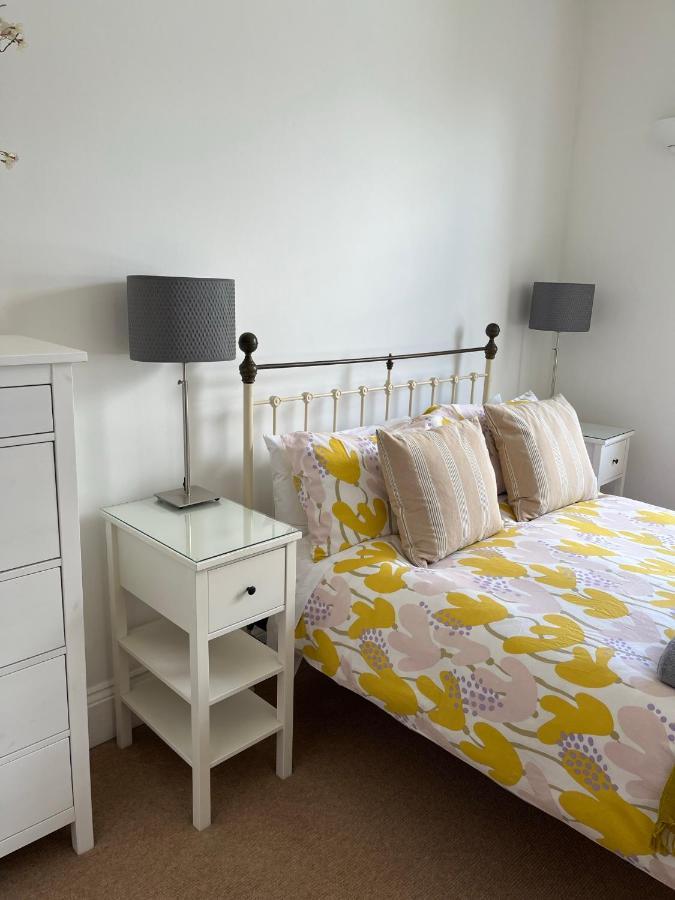 Tree Tops Apartment In Tunbridge Wells Bagian luar foto