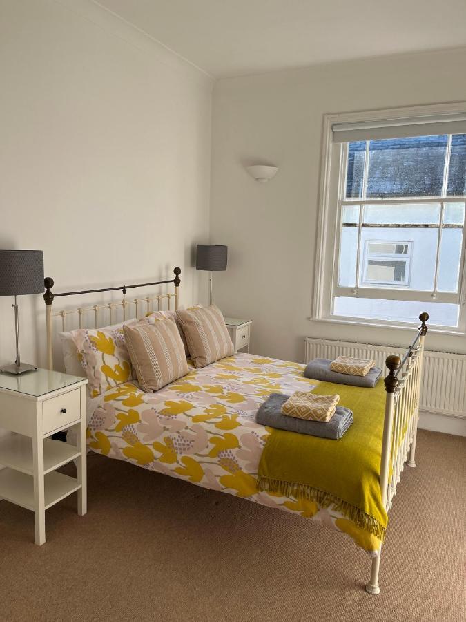 Tree Tops Apartment In Tunbridge Wells Bagian luar foto